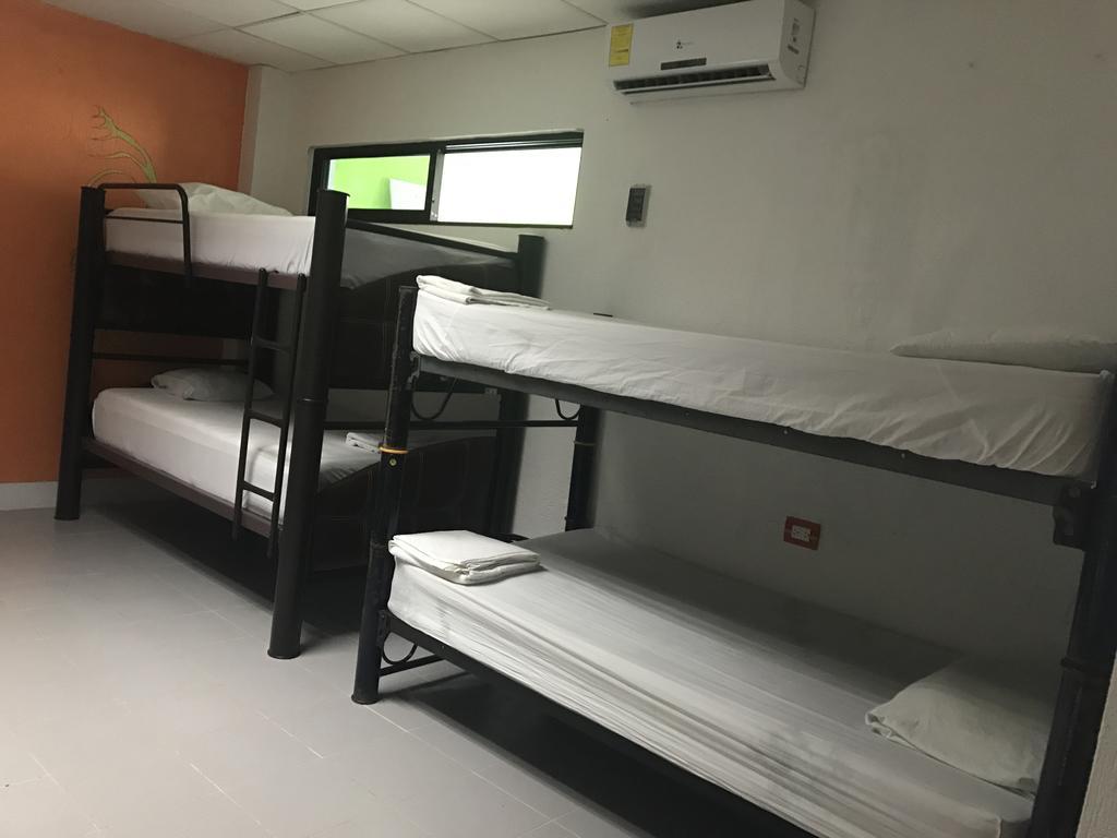 Hostel Mundo Maya Cancun Ngoại thất bức ảnh