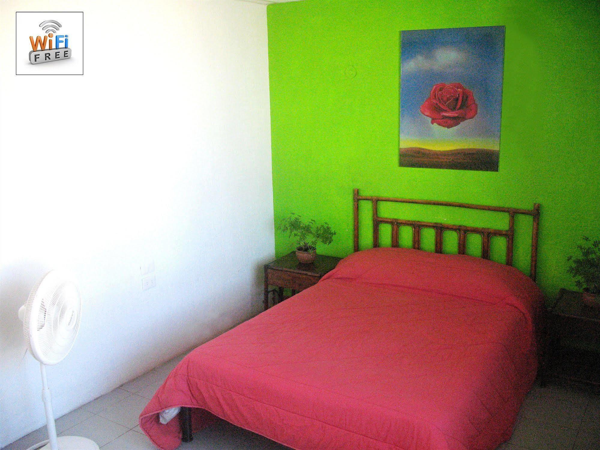 Hostel Mundo Maya Cancun Ngoại thất bức ảnh